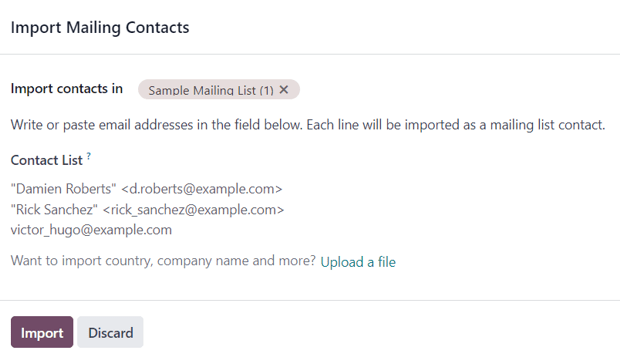 Спливаюча форма імпорту контактів розсилки, яка з'являється в Odoo Email Marketing.
