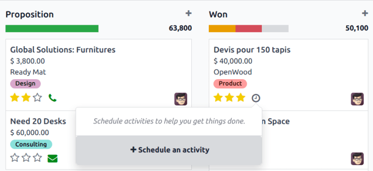 Вигляд Kanban воронки CRM і можливість запланувати активність.